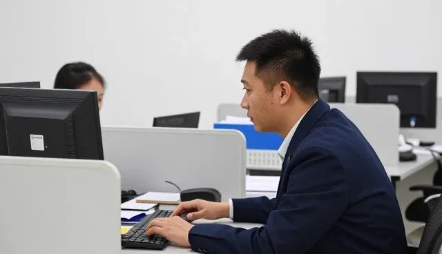 深圳市飓风信息科技有限公司解答关于行业解决方案的问题